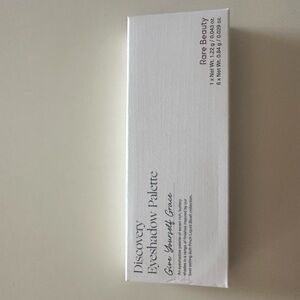 Rare Beauty Discovery Eyeshadow Palette in Elegant White